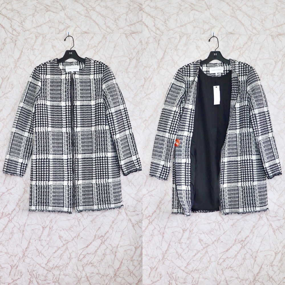 Cupcakes & Cashmere Fringe Edges Plaid Long Jacket - Picture 4 of 8